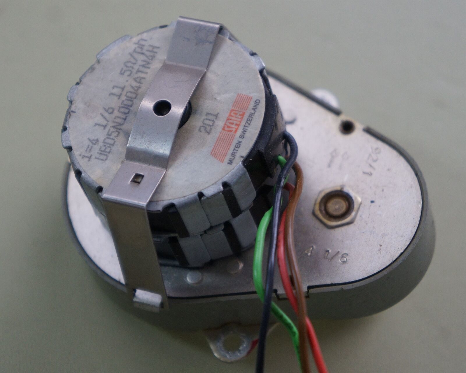 Saia UBD5N10D04ATN4H DC Gear Motor 1=4 1/6 11.5Ω/ph - $19.57