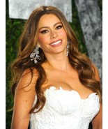 MODERN FAMILY star SOFIA VERGARA white gown cleavage 8x10 portrait - $152.40 MXN