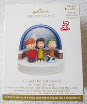 Hallmark Peanuts Gang Ho! Ho! Ho! Tasty Snow Magic Cord 2011 Ornament - £20.74 GBP