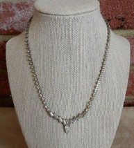 Stunning vintage white rhinestone choker necklace with gorgeous teardrop center - £15.81 GBP