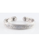 Judith Ripka Sterling Silver Hinged Cuff Bracelet Cubic Zirconia Great C... - $10,382.13 MXN