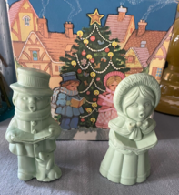 Avon &quot;Christmas Carolers&quot; Special Occasion Fragranced Soaps New Unused V... - £4.45 GBP