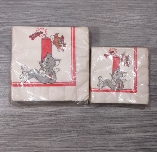 Primary image for Lot of 40 Vtg Tom & Jerry Facial Luncheon / Beverage Napkins Napkins New Sealed