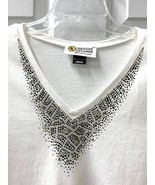 Christine Alexander FITTED v-neck white shirt size M crystal green snake... - $1,452.27 MXN