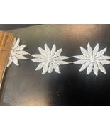 Natural Daisy Venice lace trim 1 5/8” 5 Yards - €9,51 EUR