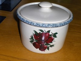 Home &amp; Garden Party Apple Pattern Small Lidded Canister Stoneware January 2000 - £24.04 GBP