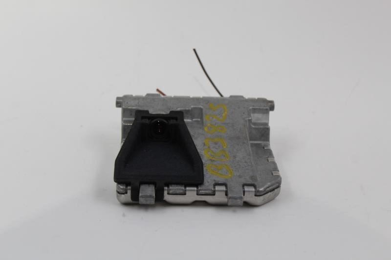 Camera/Projector 231 Type Windshield Fits 2012-2016 MERCEDES E350 OEM #2... - $44.99