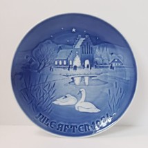 Bing &amp; Grondahl 1974 Landsbyjul Christmas in the Village 7&quot; Porcelain Plate - $15.27