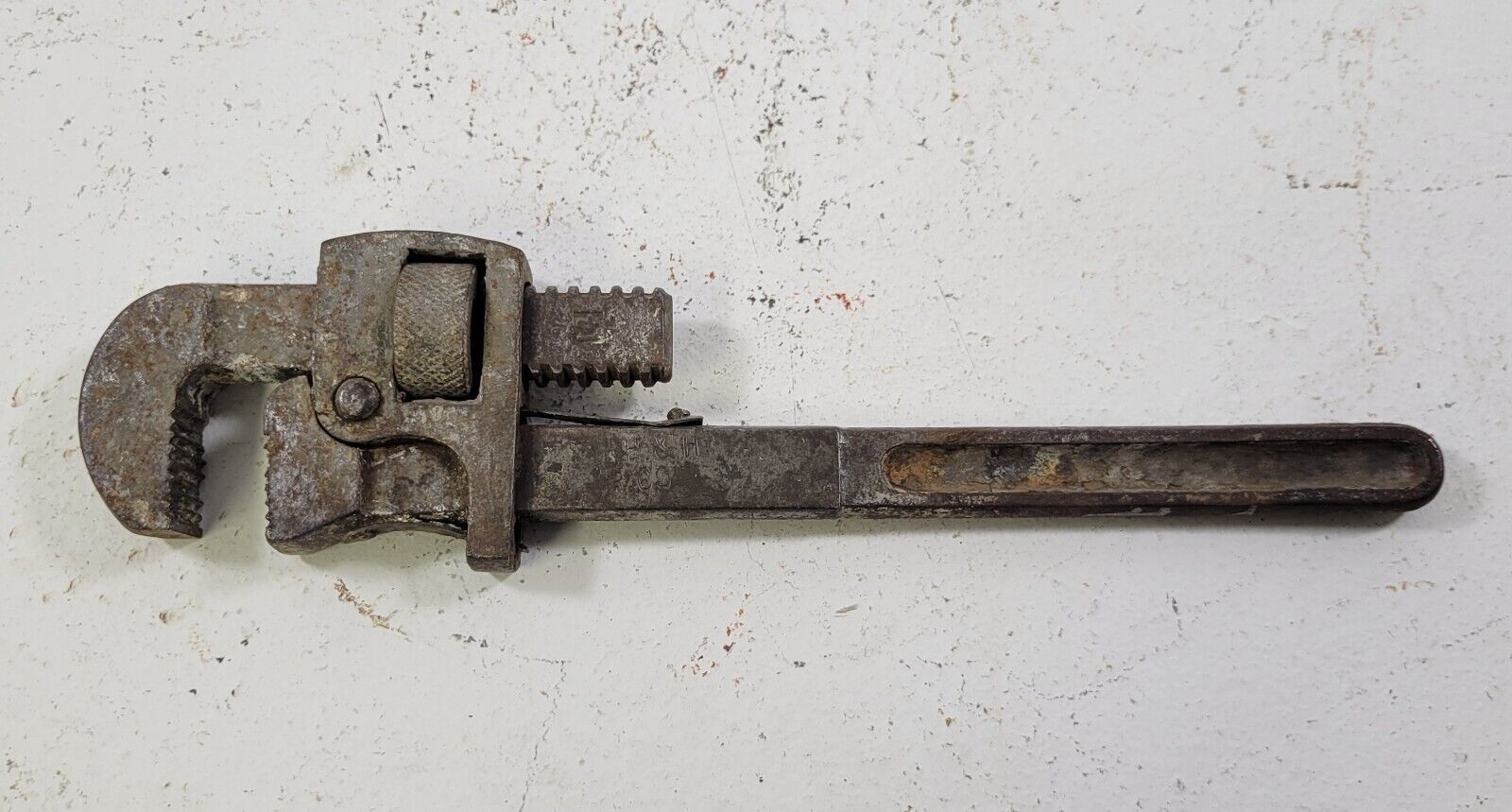 *PV1) Vintage 12&quot; H&amp;H Co Heavy Duty Adjustable Jaw Pipe Wrench 14 - $9.89