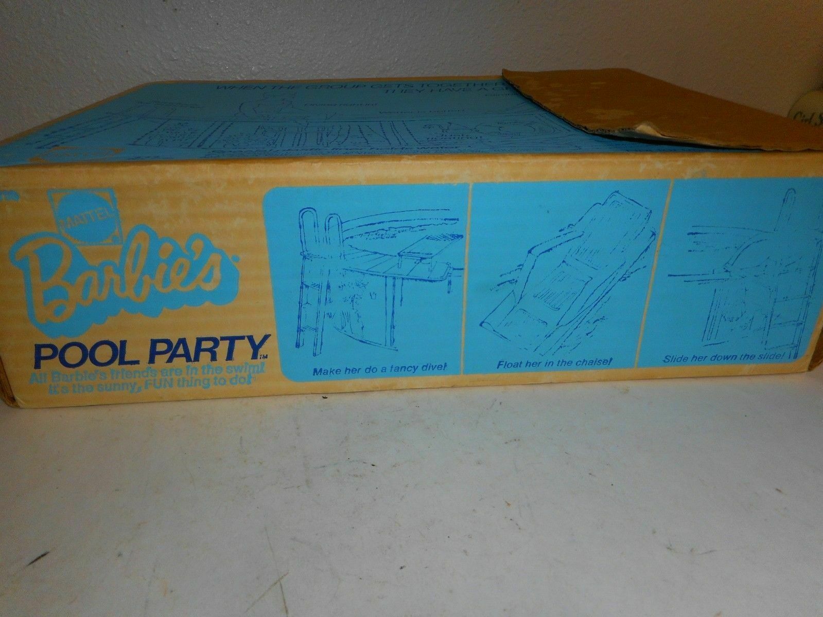 Vintage Mattel 1973 Barbie's Pool Party with Box No. 7795 missing a few parts Item image 2