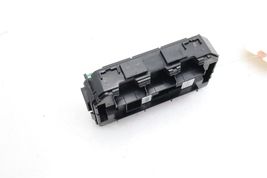 12-18 BMW F30 320I 328I 2.0L ENGINE FUSE BOX E3199 image 7