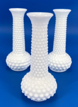 3- EO Brody Co. White Milk Glass Hobnail Bud Vases 8” Vintage Bubble Mid... - £15.41 GBP