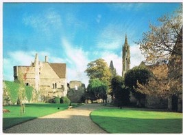 Postcard Senlis France Parc du Chateau Royal Castle Gardens - $3.44