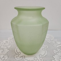 Vintage Anchor Hocking Cameo Princess Depression Uranium Glass 8” Vase Green - $41.59