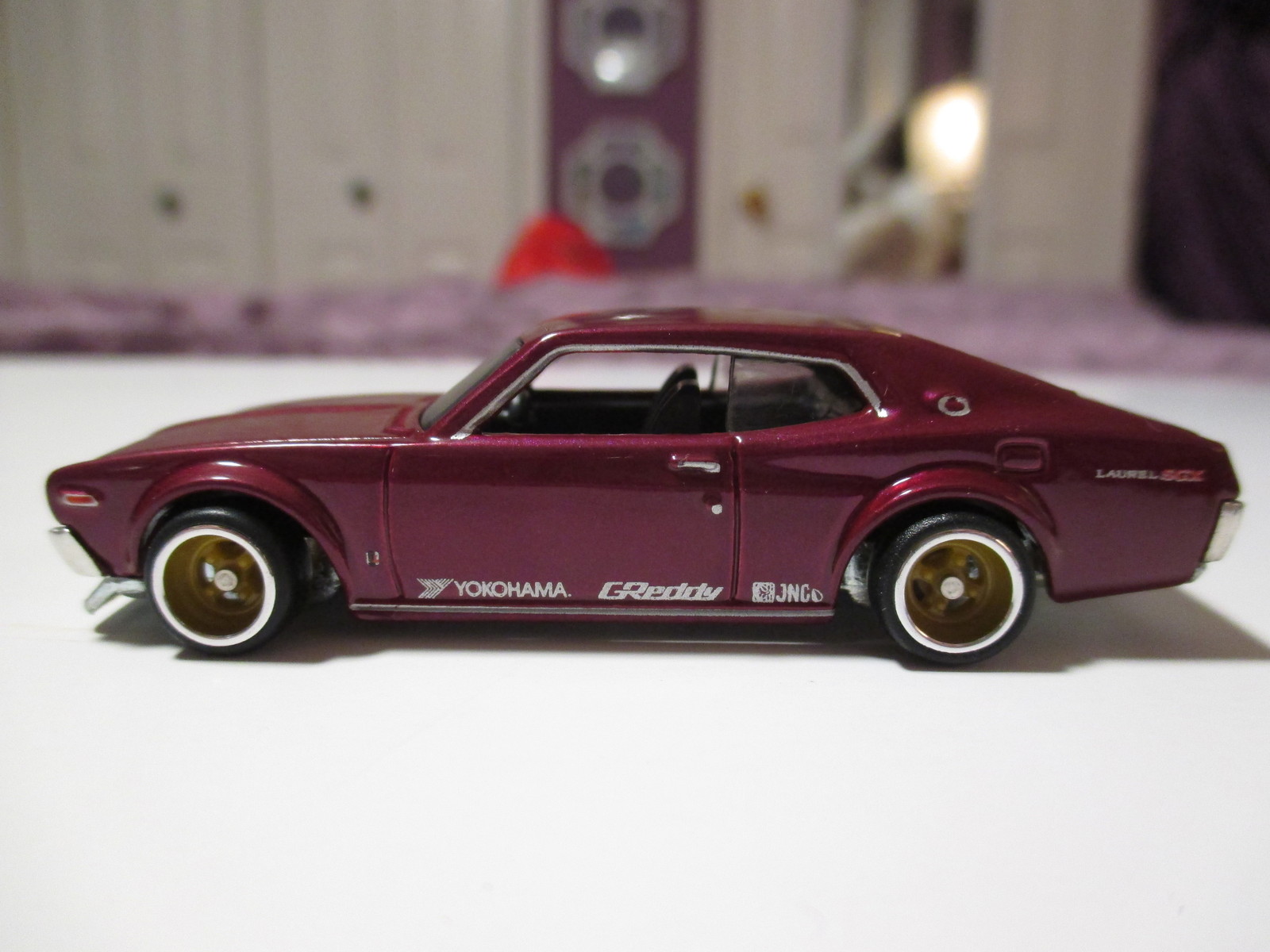 Hot Wheels, Nissan Laurel 2000 SGX, Purple?, Real Riders from Box Set - $12.00