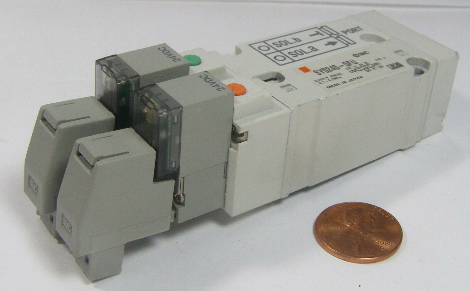 SMC Dual Solenoid Valve SY5245-5FU 24vdc supply press.0.1-0.7Mp&#39;s - $17.95