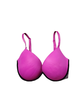 Pink Victoria&#39;s Secret 32DD Wear Everywhere Pink Push Bra - £19.91 GBP