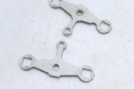 BMW N20B20 13647639994 FUEL INJECTOR BRACKETS PAIR E5181 image 10