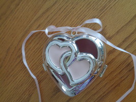 Lenox Gift of Knowledge Heart Ornament Silver Enameled Breast Cancer Foundation - £19.58 GBP