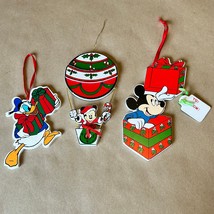 Vintage Disney Wood Holiday Christmas Ornaments Set of 3 Hot Air Balloon - £18.25 GBP