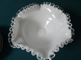 Fenton Silver Crest footed bowl ruffled borders, 3 3/4&quot; tall by 7&quot; ORIGINAL - £35.61 GBP