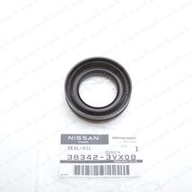 New Genuine OEM Nissan Altima Rogue Sentra NV Passenger Axle Seal 38342-... - $18.51
