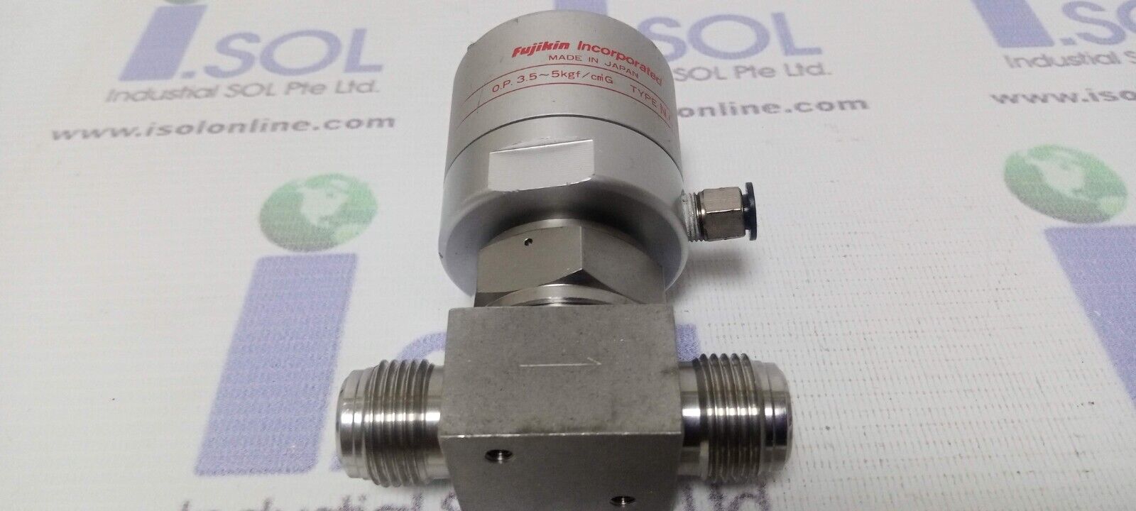 Fujikin Incorporated 316L Pneumatic Valve L.No.A62765 C.no 021336 Type N.C. - $391.40