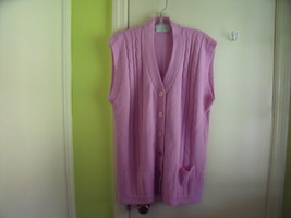 Mauve Vest Ladies Size Medium 100% acrylic - $17.00
