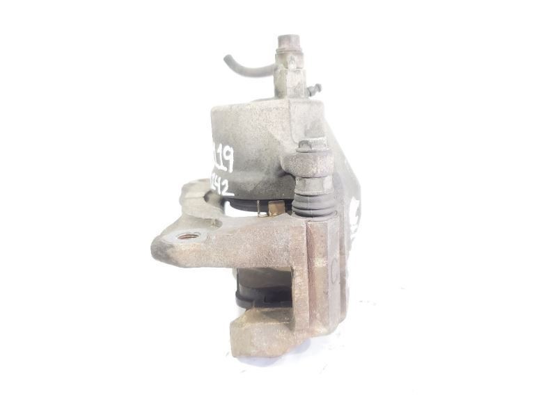 Front Left Brake Caliper FWD OEM 2005 2006 Toyota Camry  Item image 8