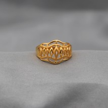 Pure 22k Yellow Gold Ring Indian Handmade Dainty Jewelry, Antique Vintag... - £510.94 GBP