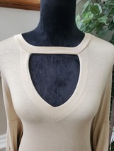 Entro Womens Beige Rayon Long Bell Sleeve Keyhole Neck Top Blouse Size Small - £19.91 GBP