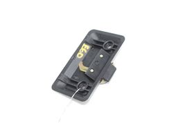 04-10 BMW E60 GLOVE BOX LOCK LATCH E5019 image 4