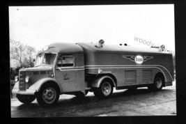 CV095 - Anglo-American Oil - Esso - Lorry - photograph 6&quot; x 4&quot; - $2.80