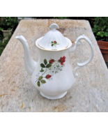 Mayfair Pottery Rose Flowers Teapot Fine Bone China England 2867. - $74.25