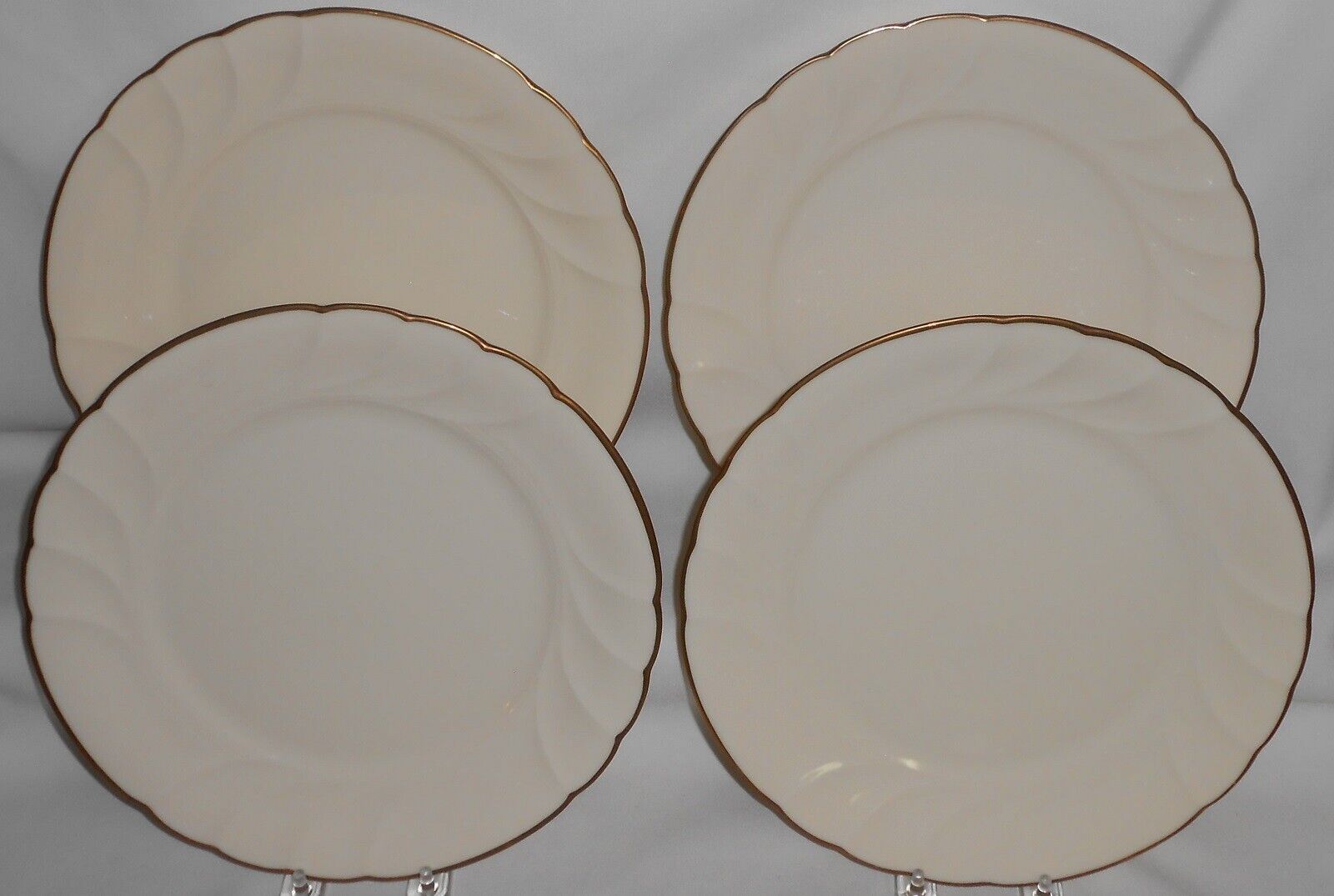 Primary image for Set (4) MIKASA Fine Ivory SPUNSILK PATTERN Dinner Plates MADE IN JAPAN