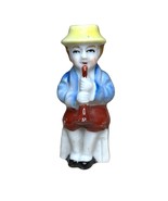Vintage 1950&#39;s Ceramic Figurine Seated Boy with Yellow Hat Playing Horn ... - $369.07 MXN