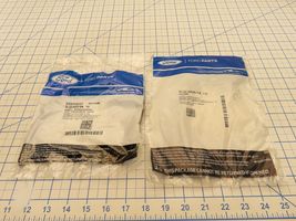 Ford 3L3Z-6020-DA AND 3L3Z-6020-FA Timing Cover Gaskets Factory Sealed - $463.85 MXN