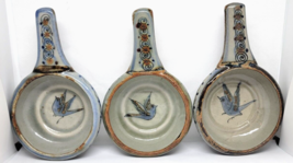Three Vintage Bowls With Handles Ken Edward Mexican Folk Art Pottery Bird Theme - £46.39 GBP