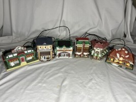 Vintage 1993 Spirit Of America Santa’s Best Christmas Village 6 Pieces - $49.50
