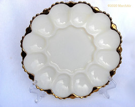 Vintage Cream Colored Anchor Hocking Deviled Egg Plate with 22K Gold Tri... - $15.99