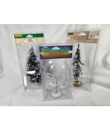 LEMAX Village Collection Tree Accessory Lot of 3 Snowy Pine Frosted Ever... - $469.26 MXN
