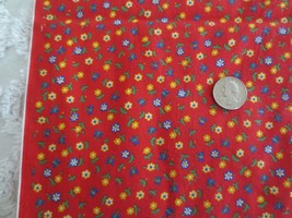 4164. Small Floral On Red Craft, Quilting Cotton Fabric - 44&quot; X 4-3/8 Yds. - £12.58 GBP