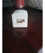 Ring Box ( Ring Not Included) - €13,54 EUR