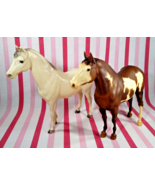 Neat Vintage Breyer  2pc Overo Yellow Mount Paint +  White Alabaster Mar... - $28.00