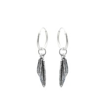 925 Silver Hoop Earrings with Two Feathers Pendant - £14.18 GBP