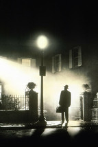 Max Von Sydow Classic Pose Street Lamp Green Tint The Exorcist 11x17 Min... - £10.19 GBP