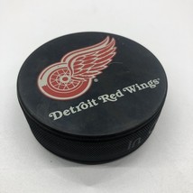 Detroit Red Wings NHL Hockey Puck Inglasco Logo Souvenir 3” Diameter - $6.00