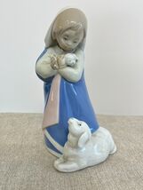 Valencia Rex Porcelain &quot;Madonnina&quot; Figurine-
show original title

Origin... - $1,040.18 MXN