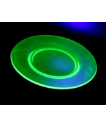 Vtg Uranium Vaseline Green Depression Glass 8.25&quot; Dinner Plate - $20.51 CAD