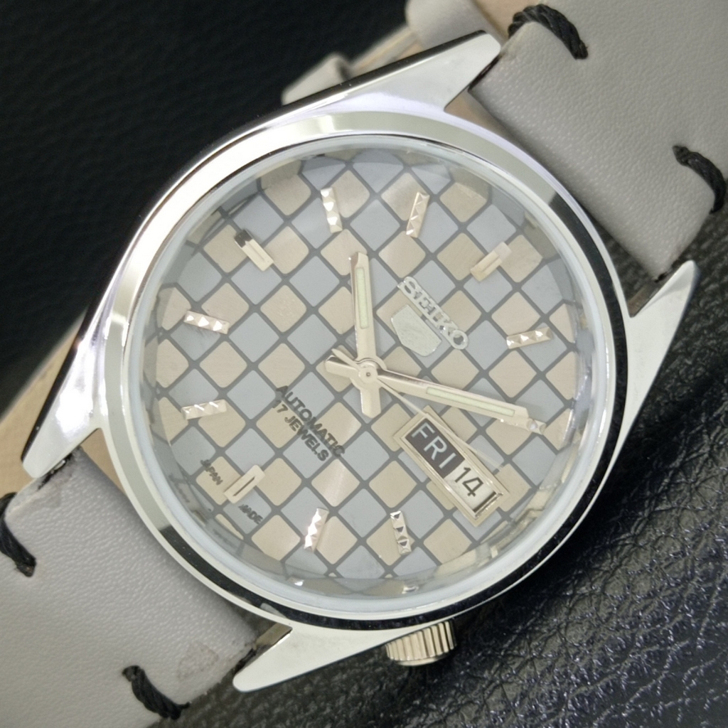 REFURBISHED SEIKO 5 AUTOMATIC MENS WATCH JAPAN MADE GREY DIAL CUSTOM a44... - £33.75 GBP